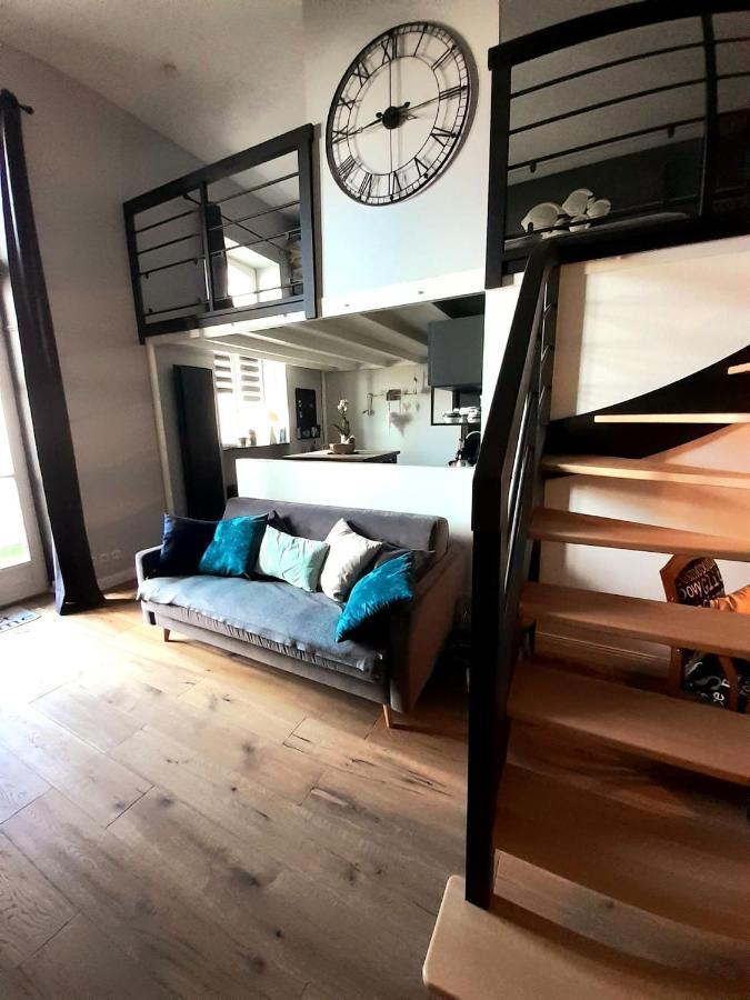 Charmant Studio En Duplex Esprit Loft Avec Balcon Vue Mer, Et Piscine Exterieure Ле Круазик Экстерьер фото