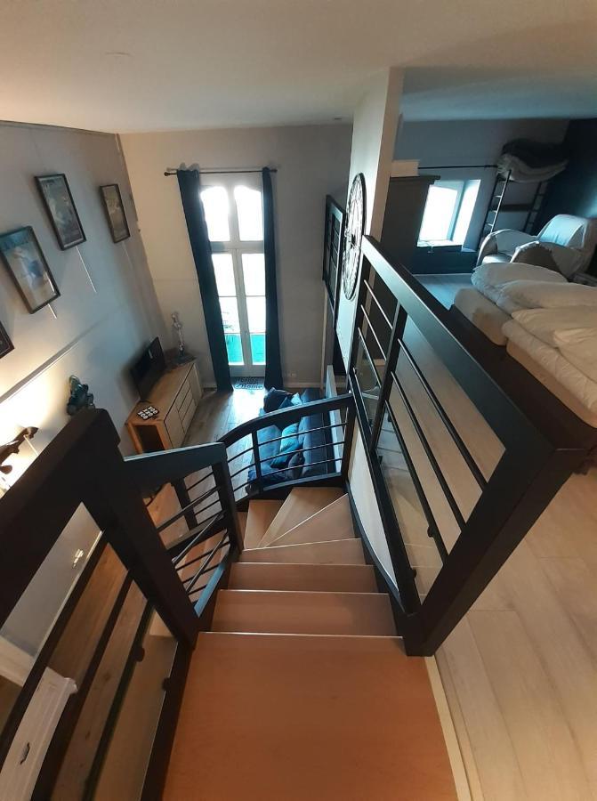 Charmant Studio En Duplex Esprit Loft Avec Balcon Vue Mer, Et Piscine Exterieure Ле Круазик Экстерьер фото